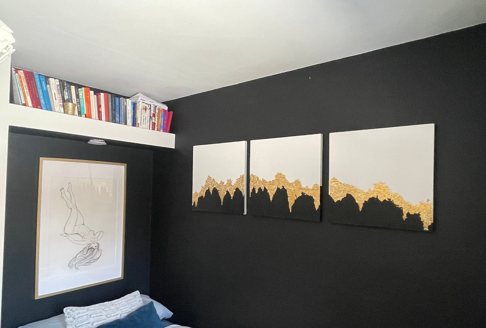 set of three diy paintings using glod leaf, supposed to be abstract mountains